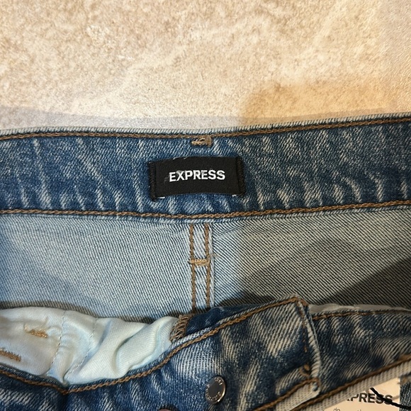 NWT! Express Super High Rise Slim Jeans 12 Acid Wash Destroy Distress - Picture 2 of 7
